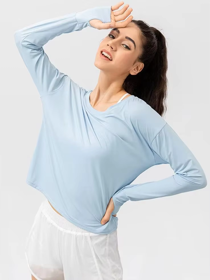 Mesh-Panel Stand-Collar Long-Sleeve Golf Top with UV Protection
