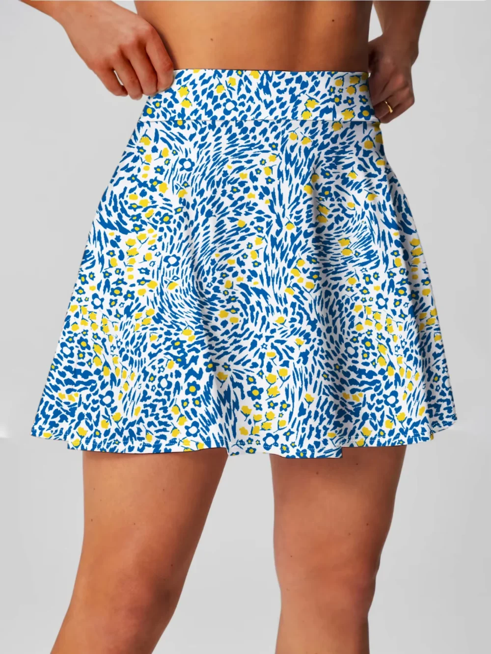 Leaf Print High-Waisted Golf Skort with Built-In Shorts and Pockets