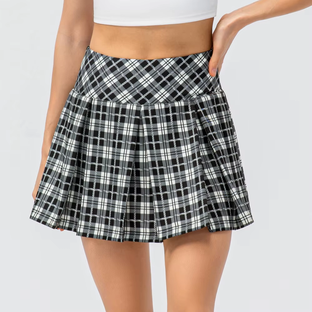 Four-Way Stretch Plaid Pleated Golf Skort with Dual Side Pockets
