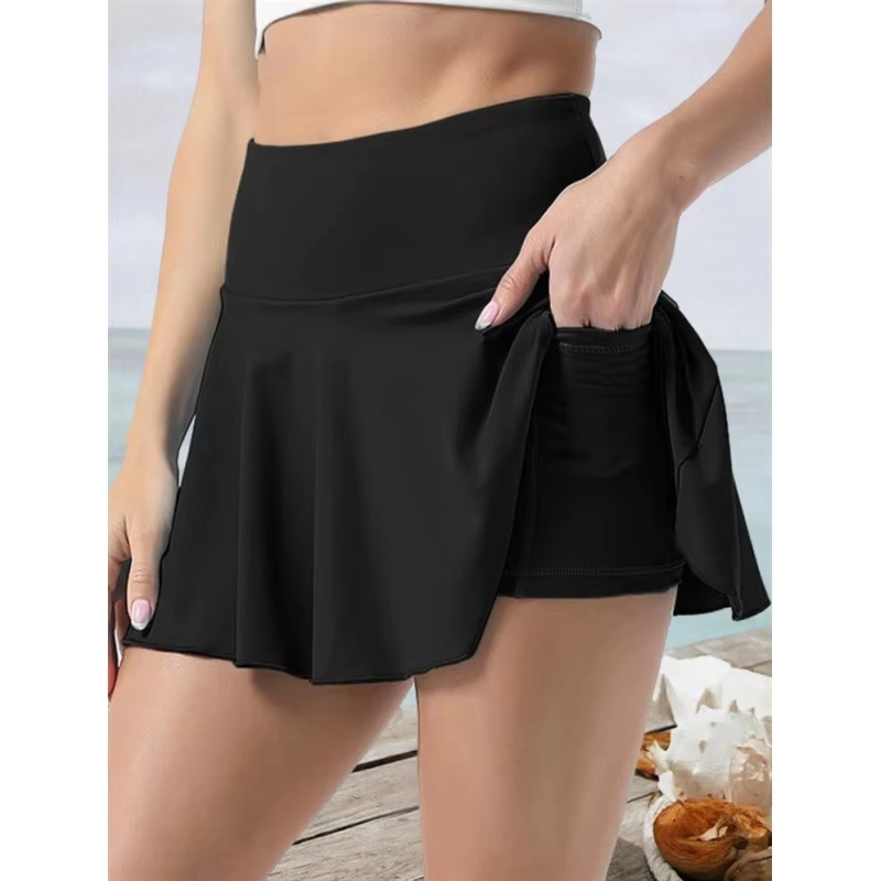Golfskort van keperstof met hoge taille, plooien en zakken